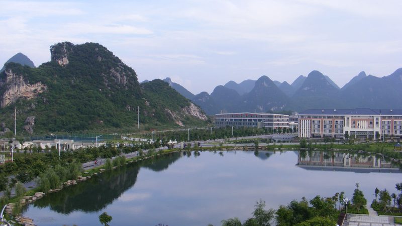 工业电子产品设计：价格背后的考量因素