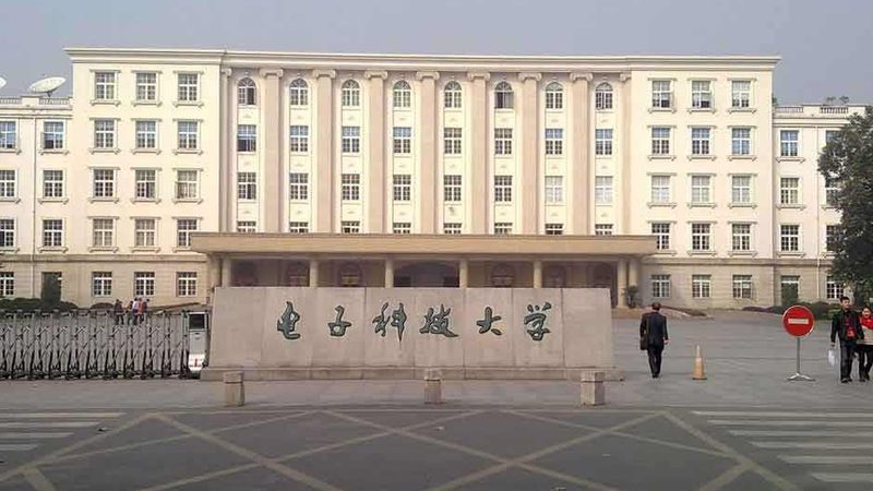 SMT贴片加工成本核算：关键因素与计算方法解析