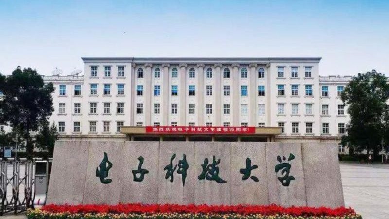 汽车电子用105度还是125度电容