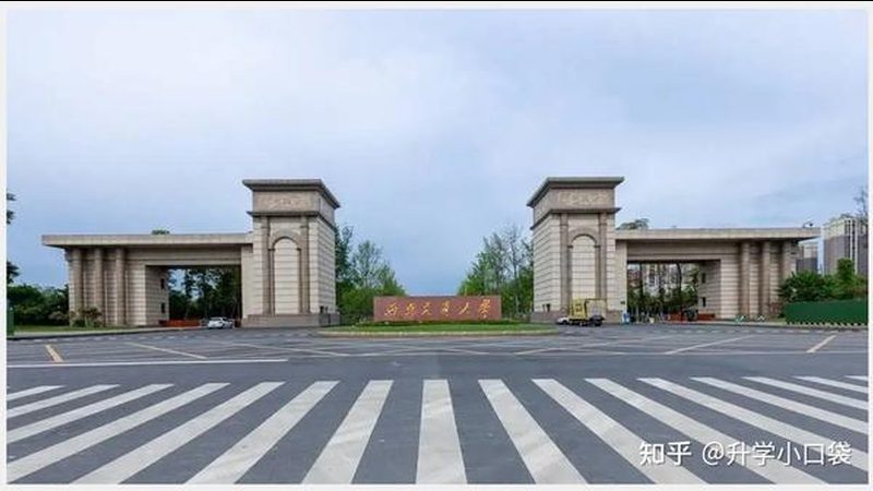 小型继电器尺寸选择：关键因素与实际应用
