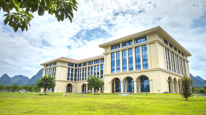 广州电子科技公司定制开发代理：揭秘定制化电子产品的关键要素